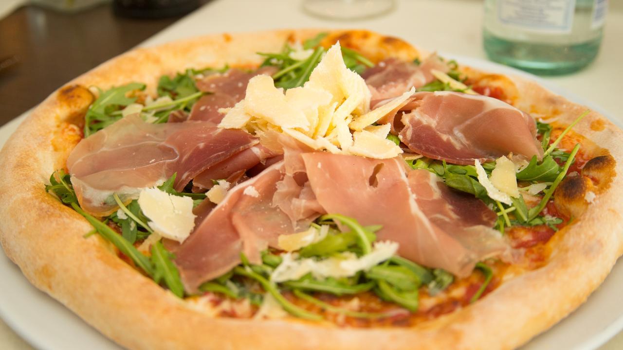 Hotel Restaurant La Piazza Valkenburg aan de Geul Екстериор снимка