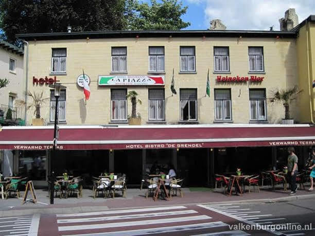 Hotel Restaurant La Piazza Valkenburg aan de Geul Екстериор снимка